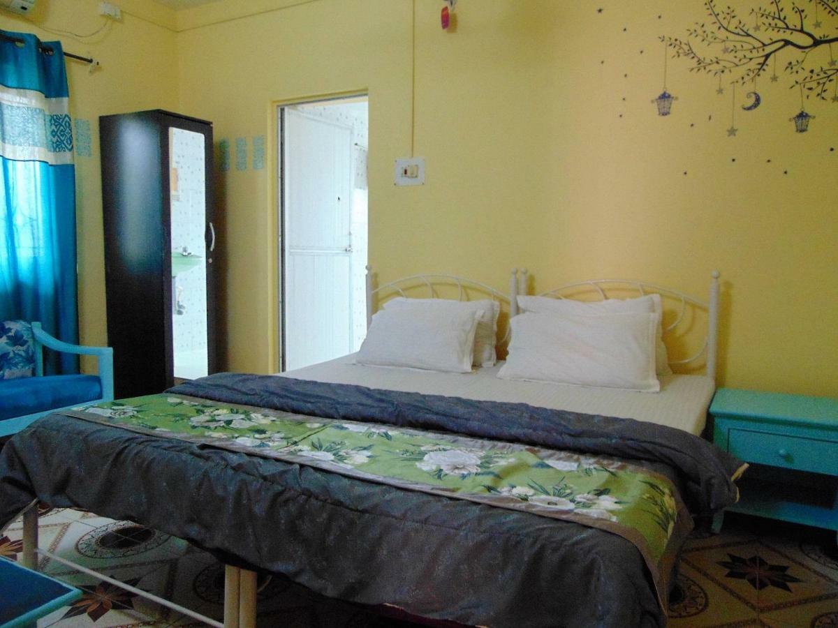 Oceanic Pearl Beach Guest House Calangute Exterior photo